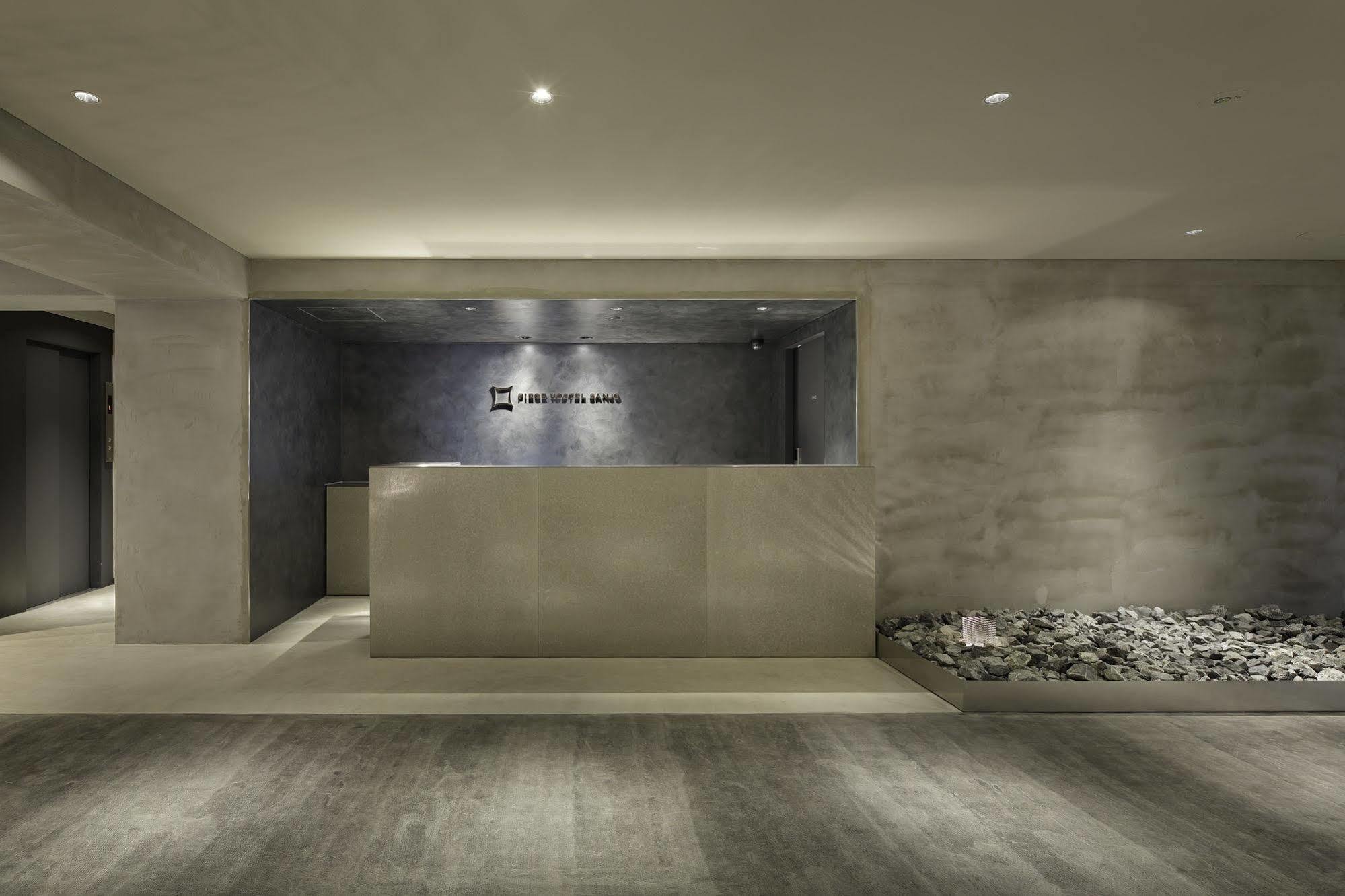 Piece Hostel Sanjo Kyoto Exterior photo