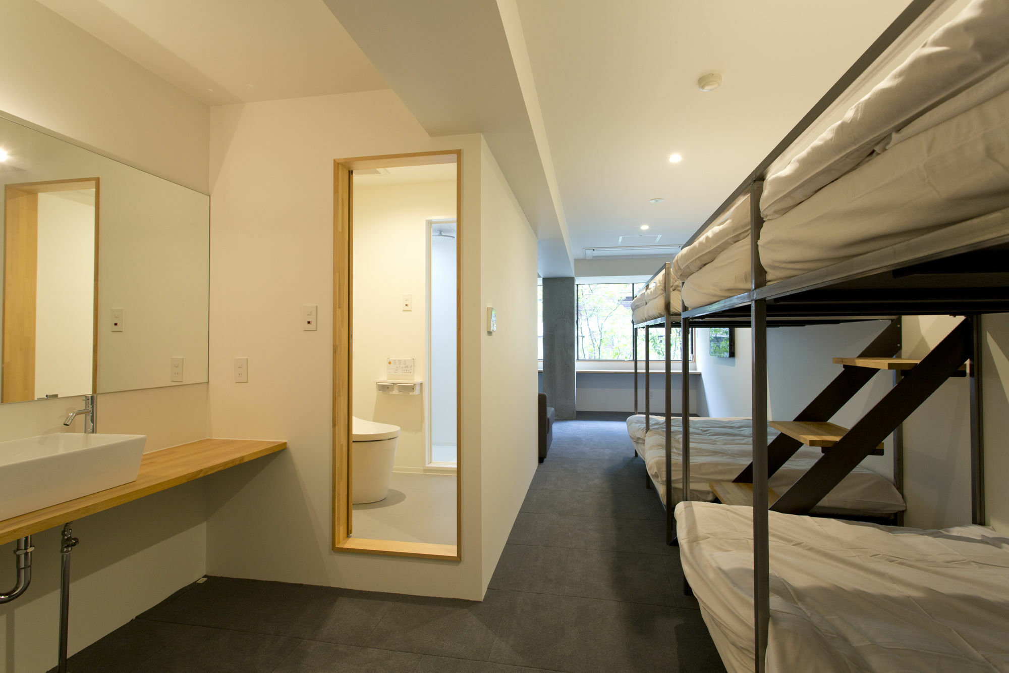 Piece Hostel Sanjo Kyoto Exterior photo